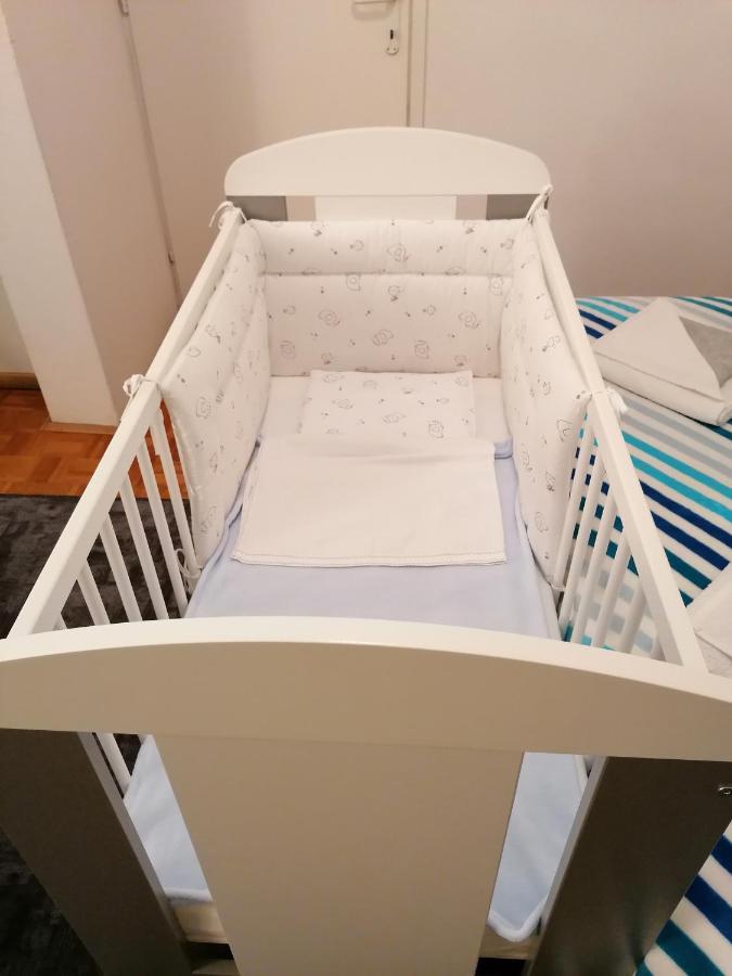 apartman-maja-krk Krk Town Bagian luar foto