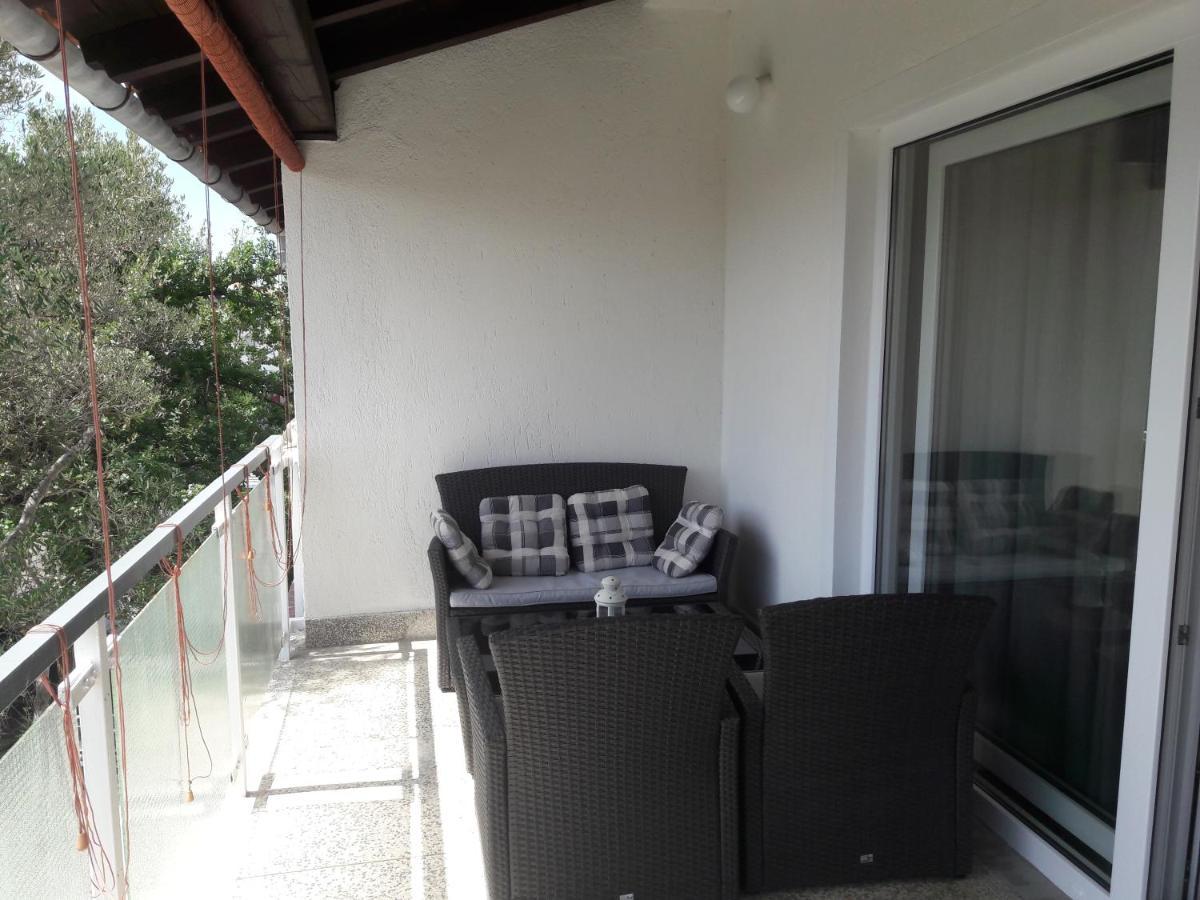 apartman-maja-krk Krk Town Bagian luar foto