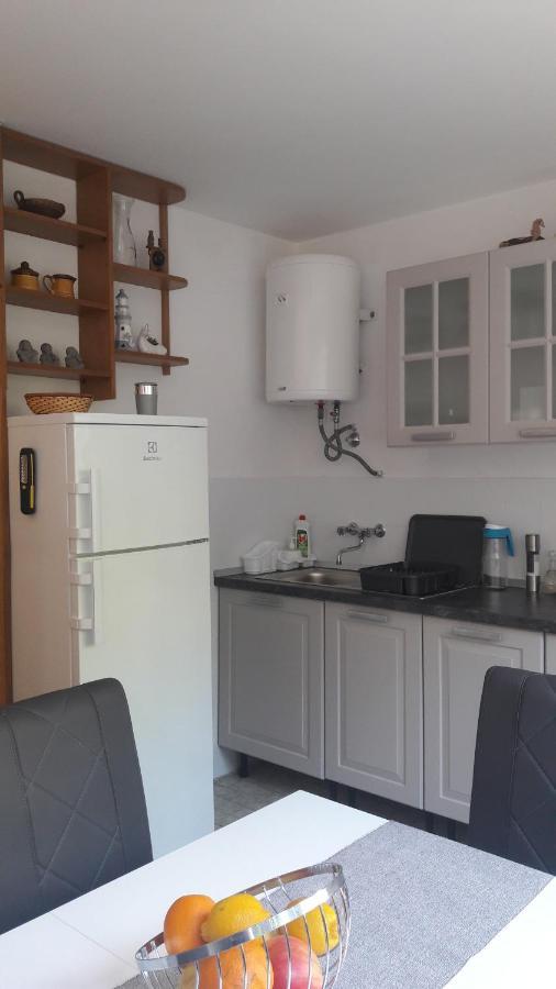 apartman-maja-krk Krk Town Bagian luar foto