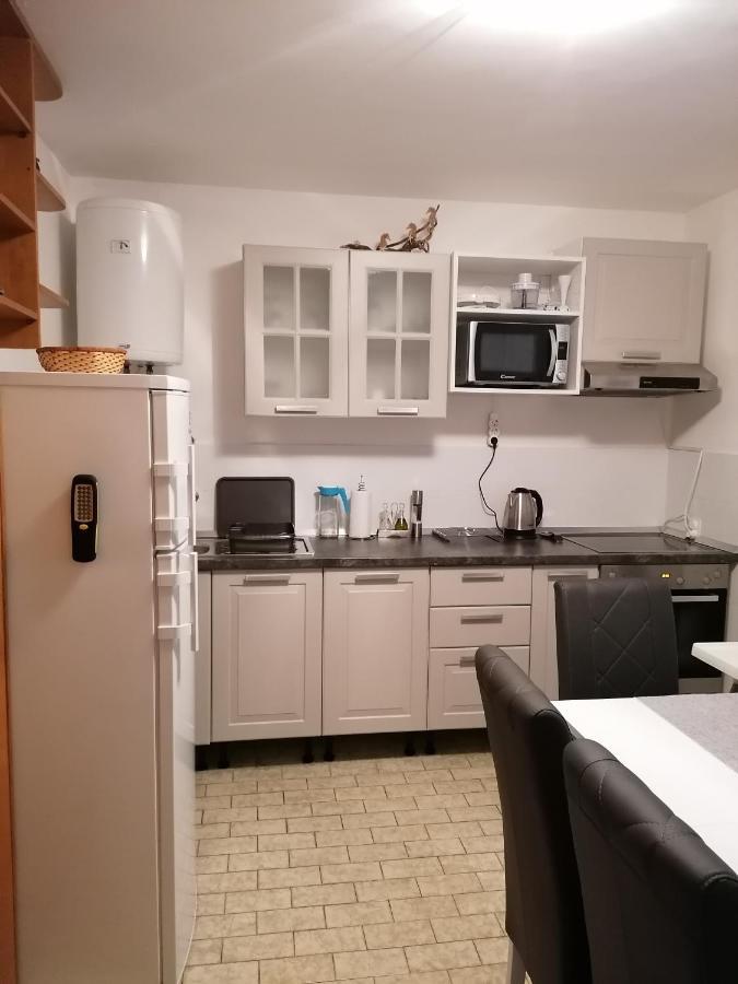 apartman-maja-krk Krk Town Bagian luar foto