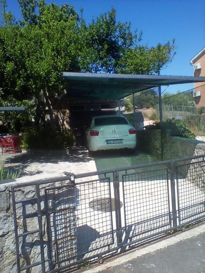 apartman-maja-krk Krk Town Bagian luar foto